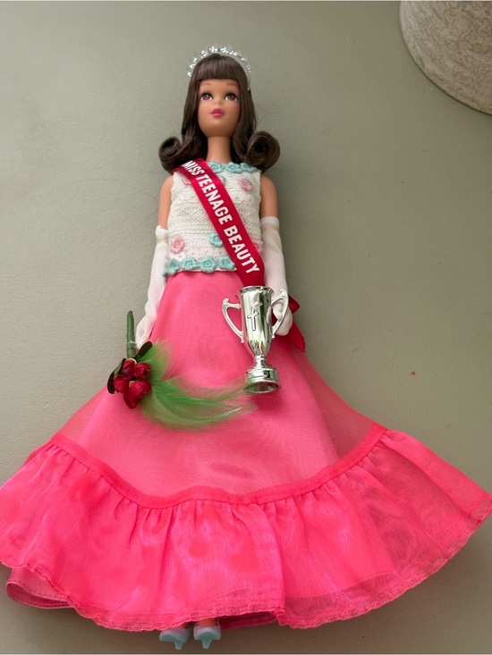 Barbie/Mattel Other - 50th Anniversary Francis "Miss Teenage Beauty"